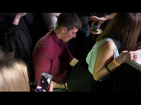 ❤️ Sex real într-un club de noapte rusesc. O rusoaică de 18 ani în anus și vagin futută într-un club de noapte at ro.porn-evooli.ru